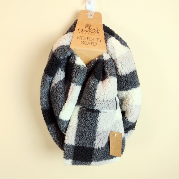 Quagga NWT Black/Gray/Cream Eternity Scarf - Picture 2 of 8